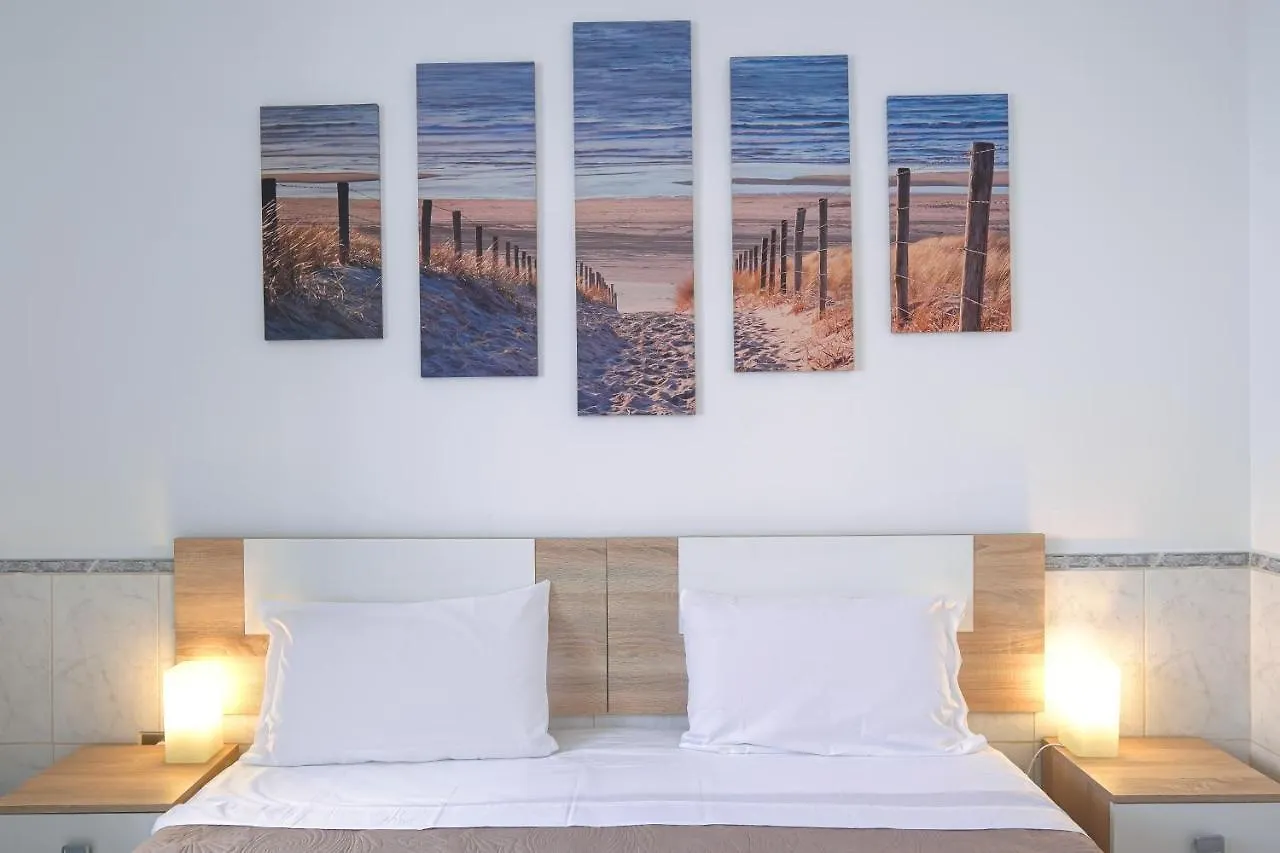 Cozy Spacious Home With Pool And Strong Wi-Fi Chayofita, 6B Arona  0*, Arona (Tenerife)