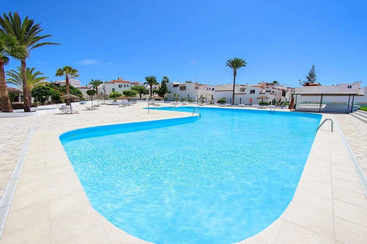 Holiday home Cozy Spacious Home With Pool And Strong Wi-Fi Chayofita, 6B Arona