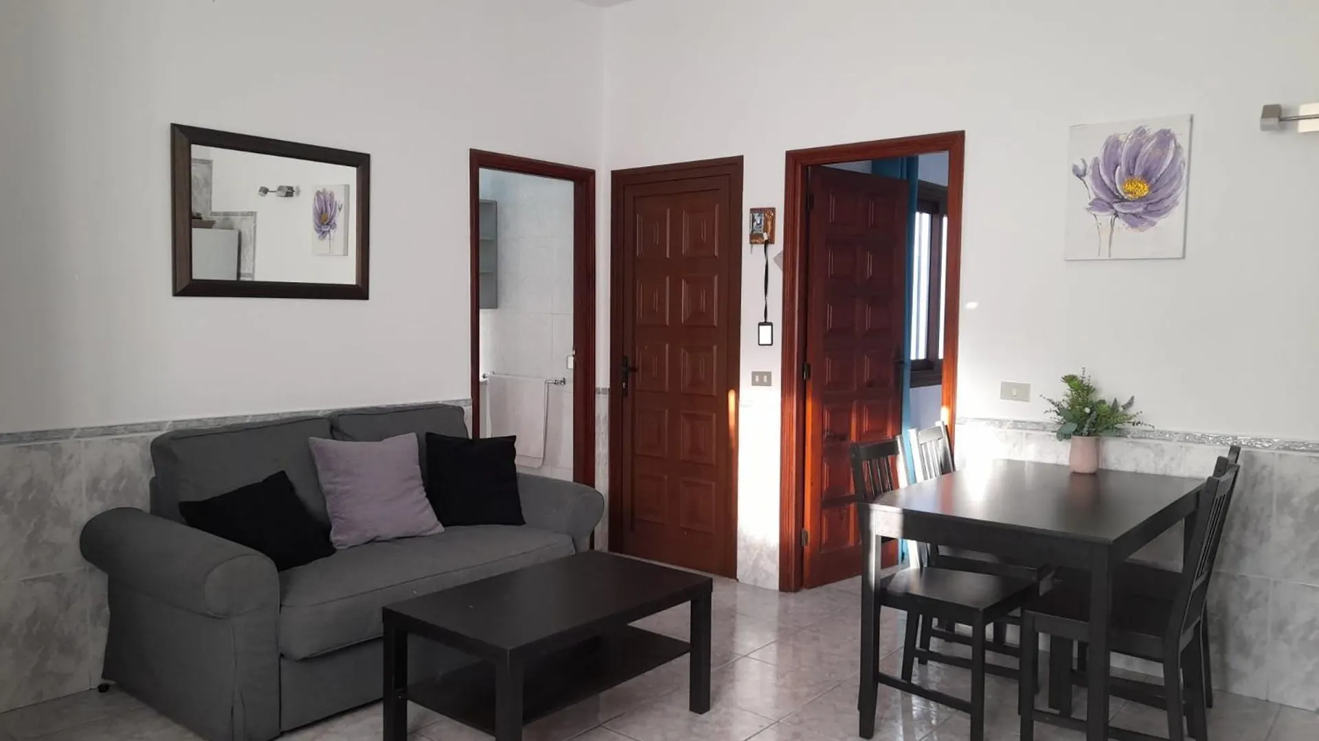 Cozy Spacious Home With Pool And Strong Wi-Fi Chayofita, 6B Arona  0*, Arona (Tenerife) Spain